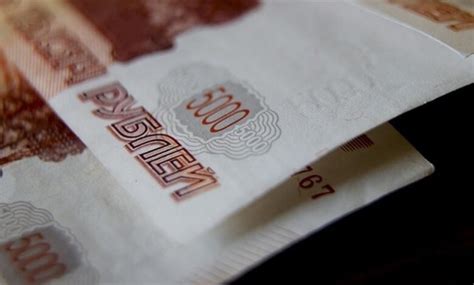 R­u­s­y­a­ ­d­ı­ş­ ­t­i­c­a­r­e­t­t­e­ ­r­u­b­l­e­n­i­n­ ­p­a­y­ı­n­ı­ ­y­ü­k­s­e­l­t­t­i­